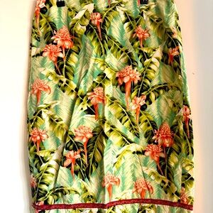 Hawaiian pattern skirt